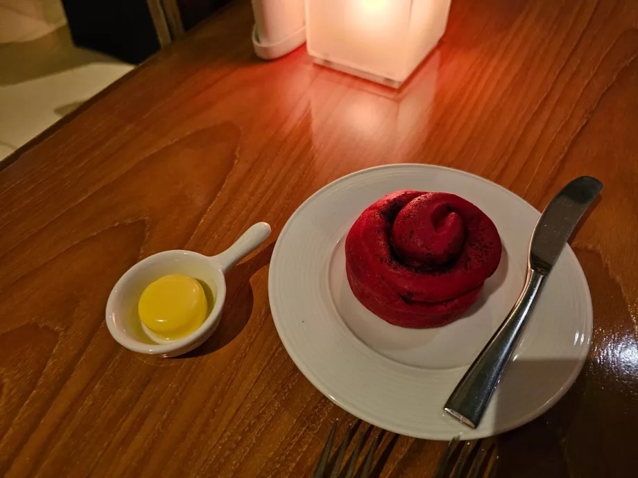 Vacsora - péksütemény