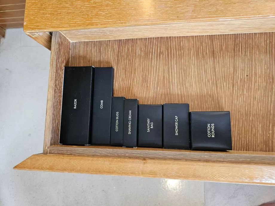 Amenity kit a fürdőszobában ingyenesen