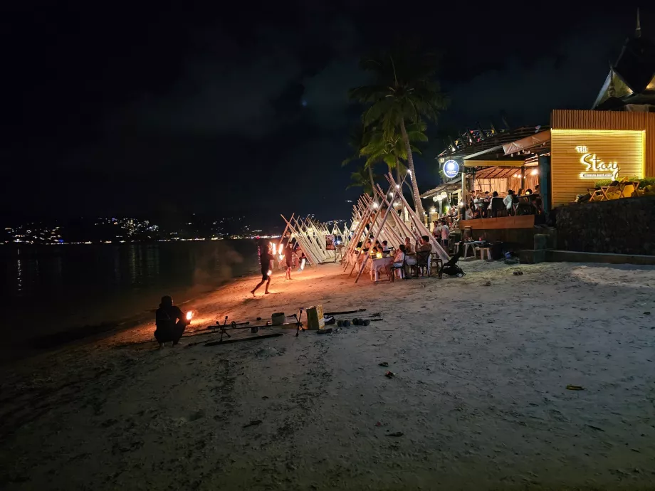 Tűzshow a Chaweng strandon