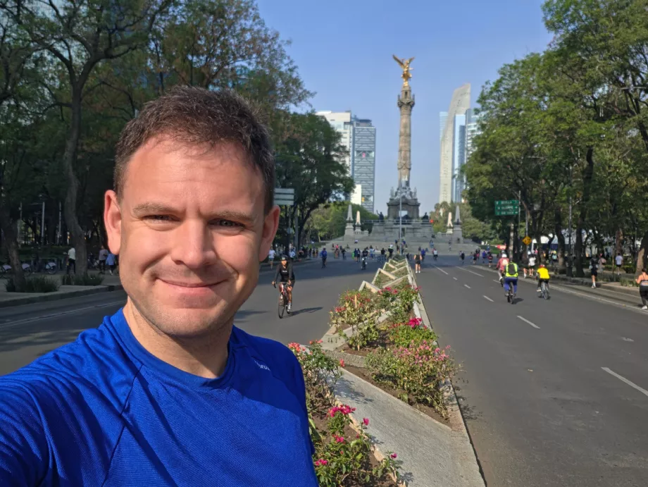 Vasárnap reggeli futás a CDMX utcáin keresztül