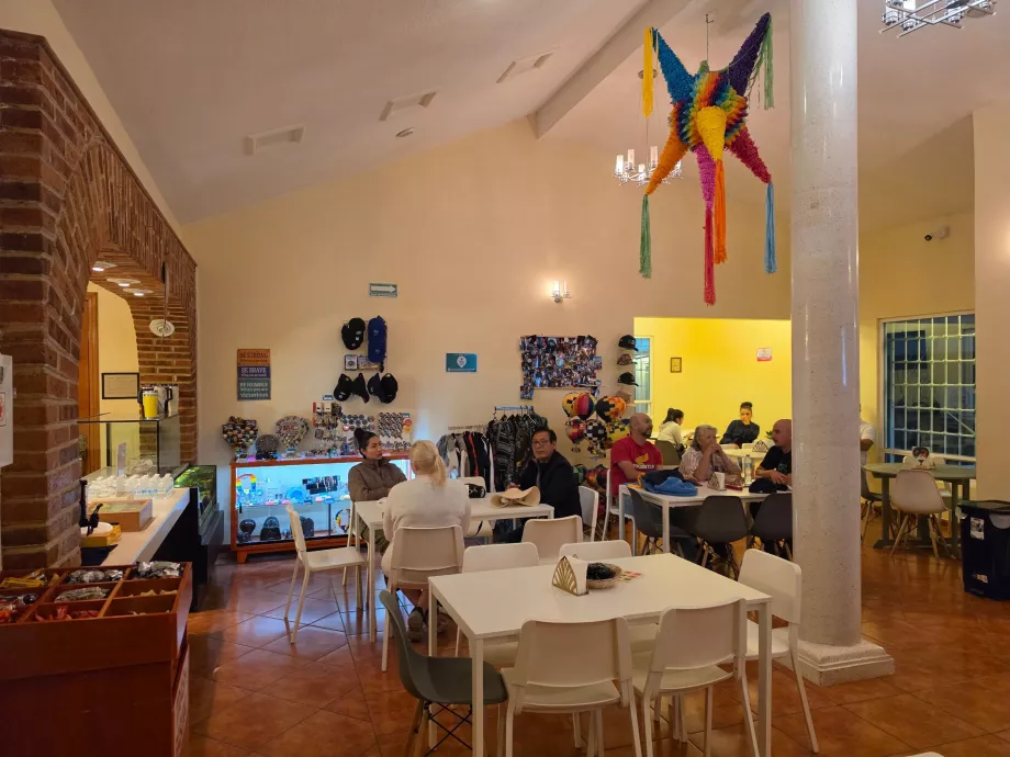 Recepció és étkező indulás előtt