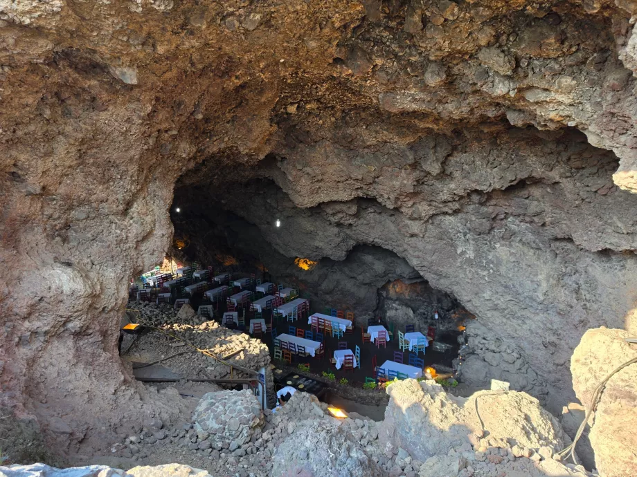 A La Gruta étterem első látképe