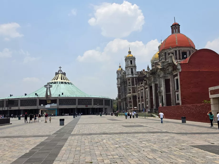 A Guadalupe-bazilika előtti tér
