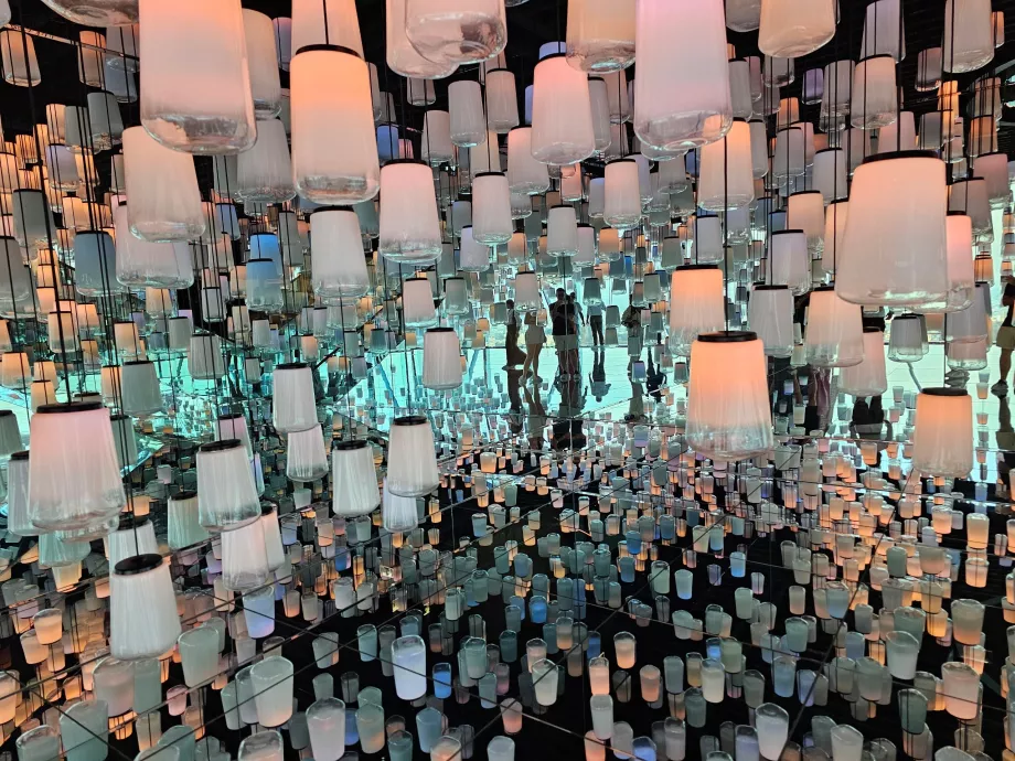 Akara Sky Hanuman - Virtuális égi lámpás