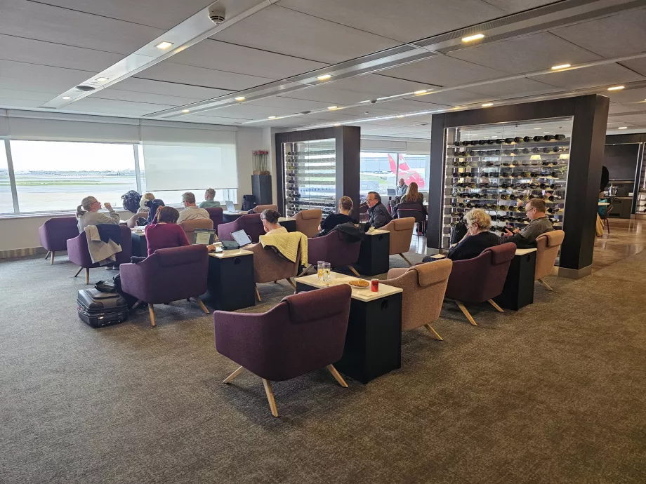 Ülések és általános környezet