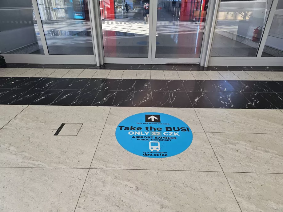 Irány a buszmegálló