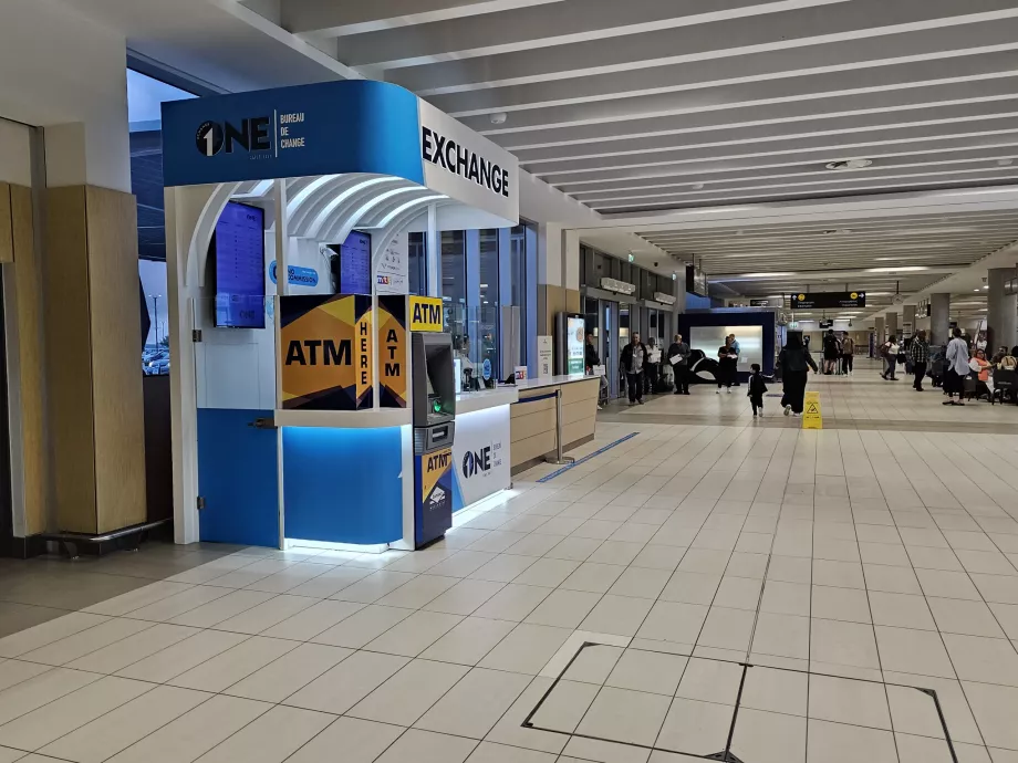Kedvezőtlen ATM a pénzváltóban