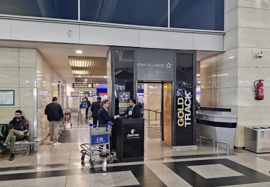 Gyorsított útvonal az útlevél-ellenőrzéshez, 3. terminál