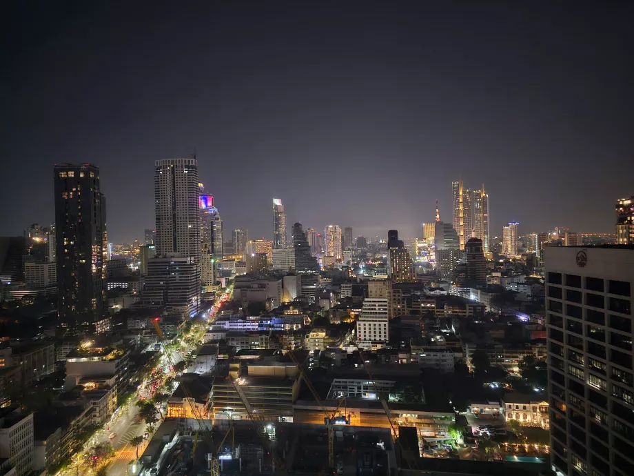 Éjszakai kilátás a szobából