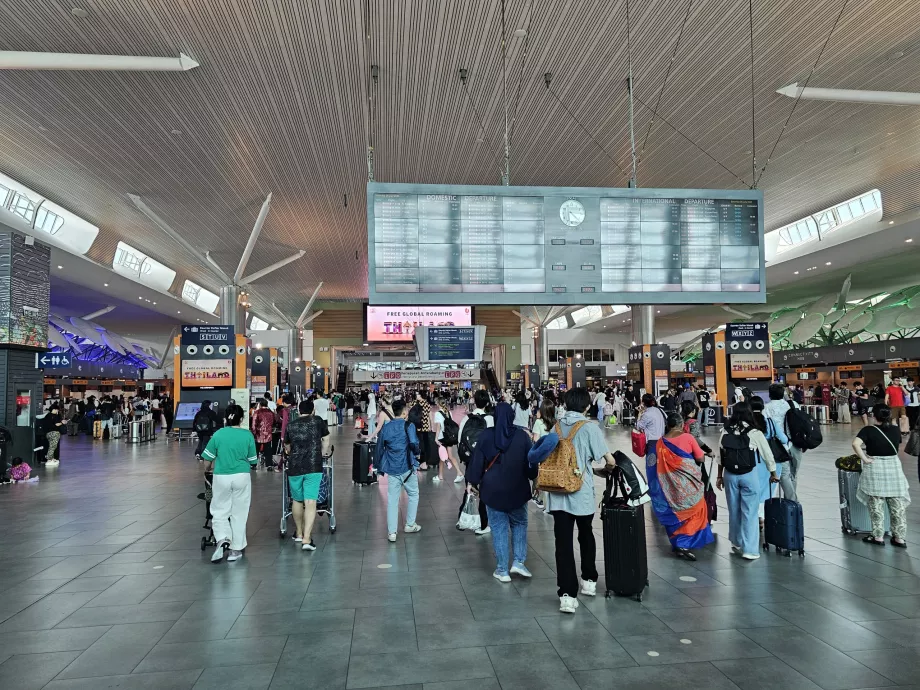 Check-in pultok, 2. terminál