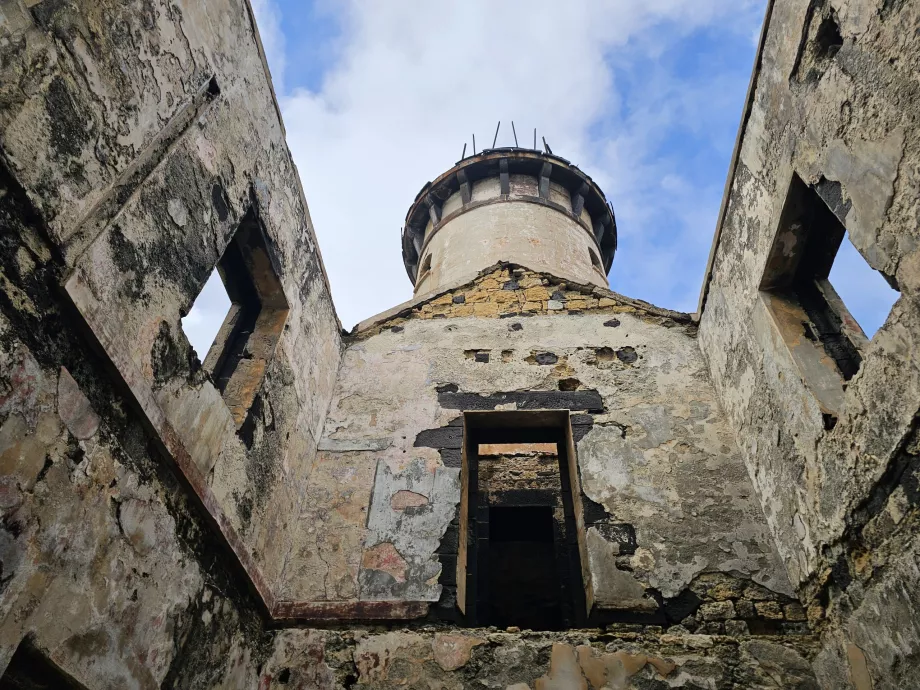 Világítótorony az Ile au Phare-on