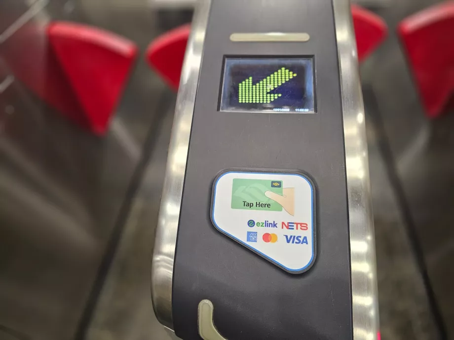 Kártyás fizetés a metróban