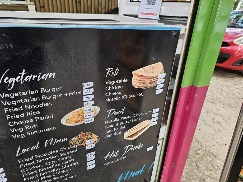 Árak a strandon lévő bódéknál