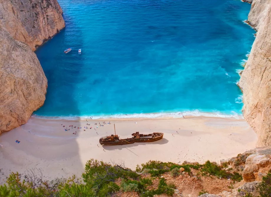 Hajó a Navagio strandon