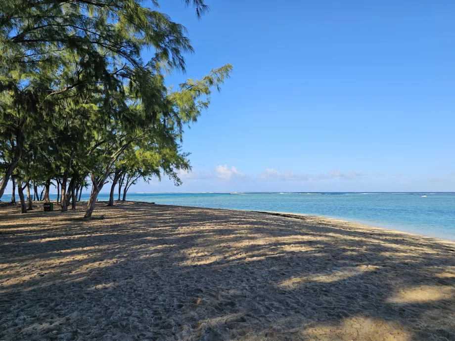 Le Morne nyilvános strand