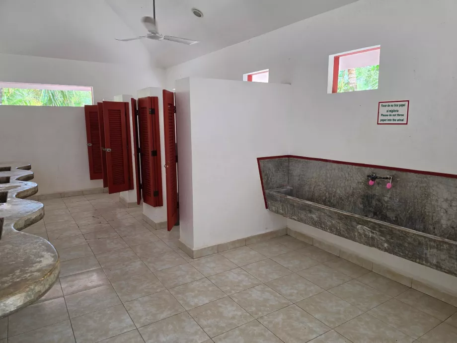 Ingyenes WC-k