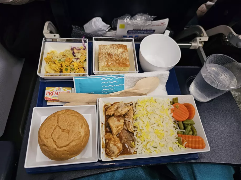 Vacsora turistaosztályon