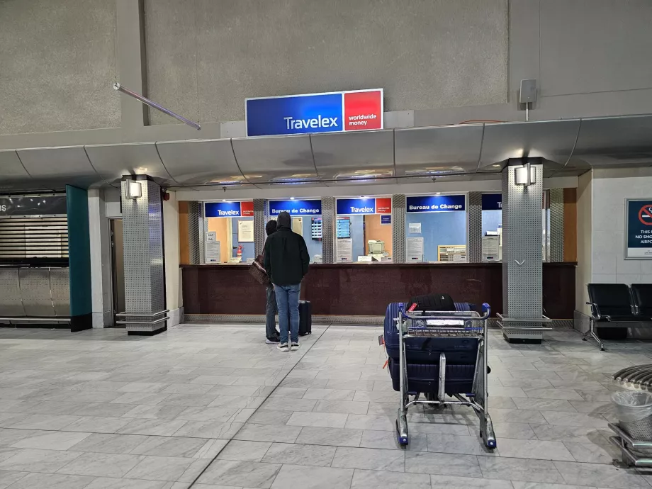Valutaváltás Travelex