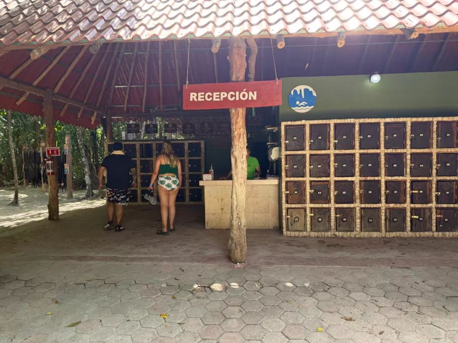 Az Aktun Chen cenote recepciója