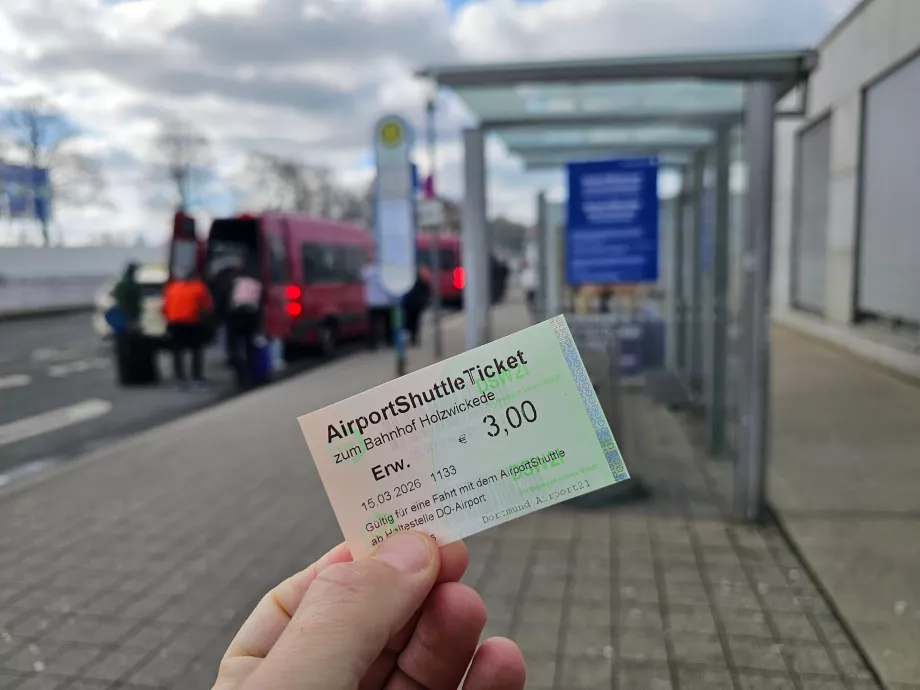 Buszjegy Holzwickede felé