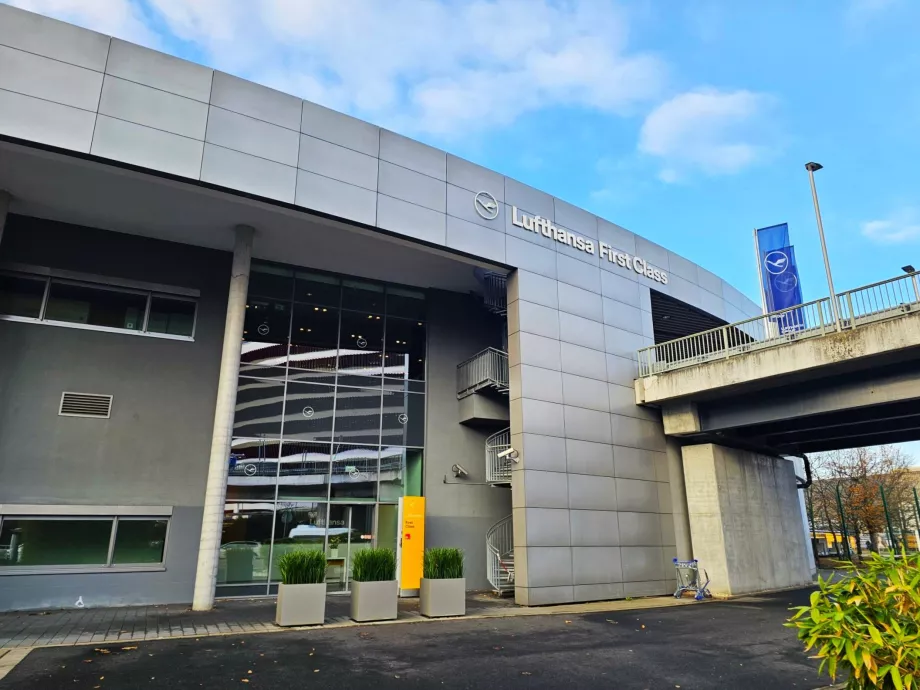 Első osztályú terminál