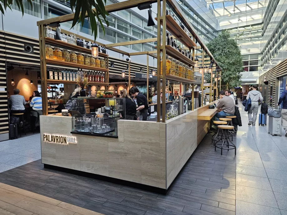 Étterem a nyilvános területen