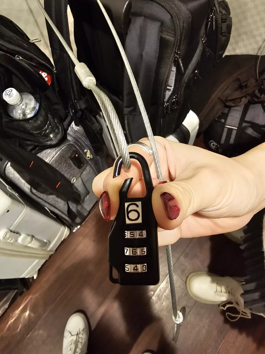 Zár a csomagtérben