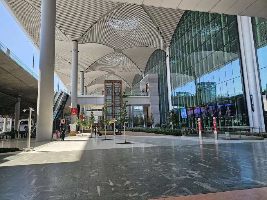 érkezés Isztambul repülőtérről