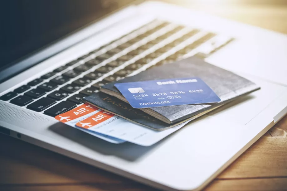 Névváltozás a jegyen