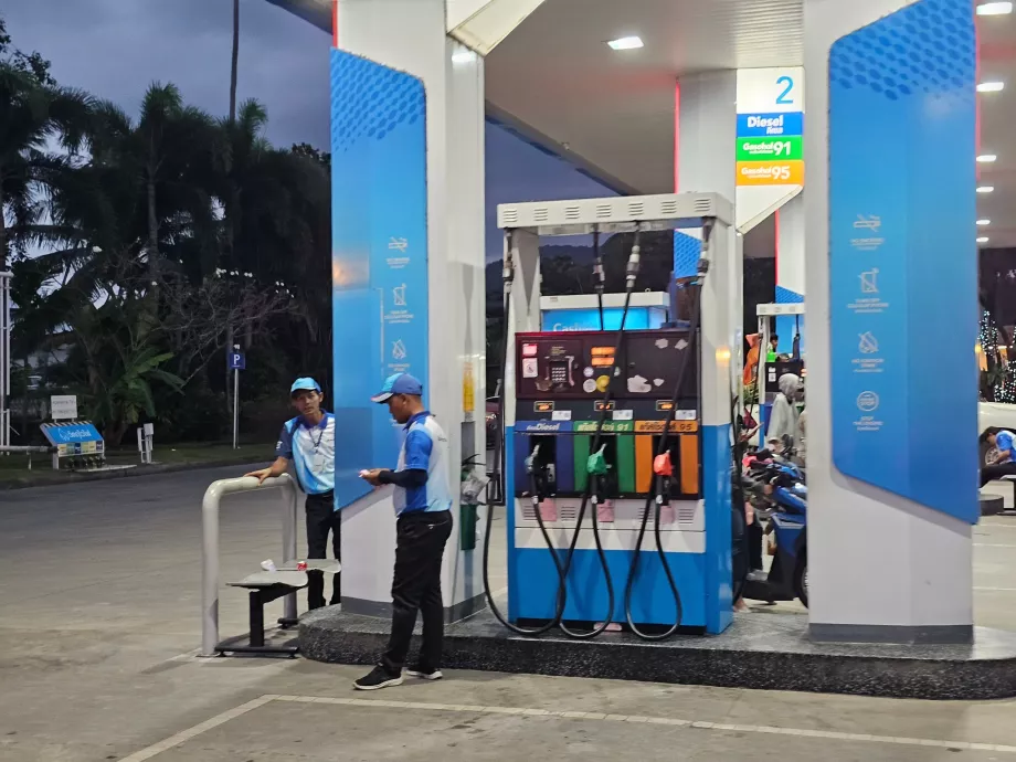 Szivattyúállomás kezelővel