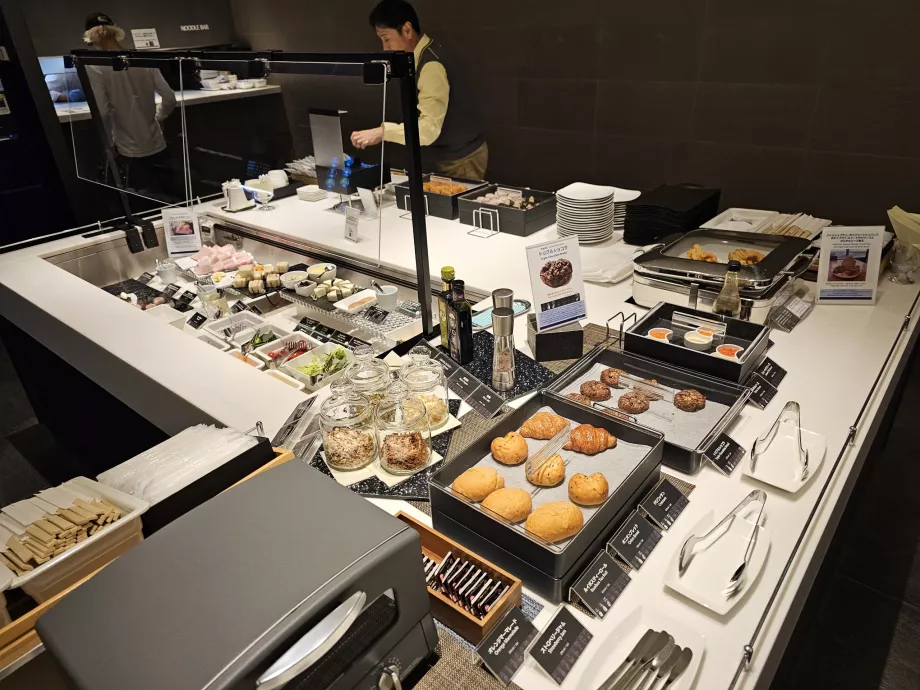 Frissítők a büfé bárban