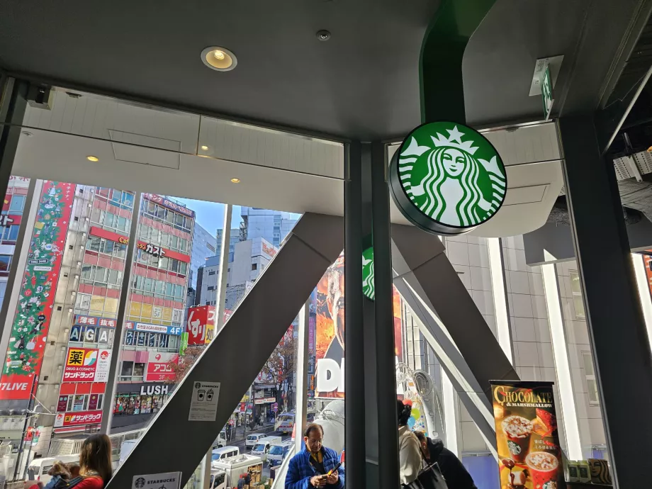 Starbucks a Shibuyán