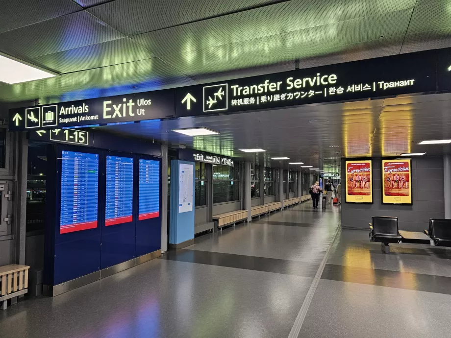 Transzfer, Helsinki Airport