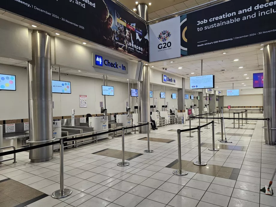 Check-in pultok