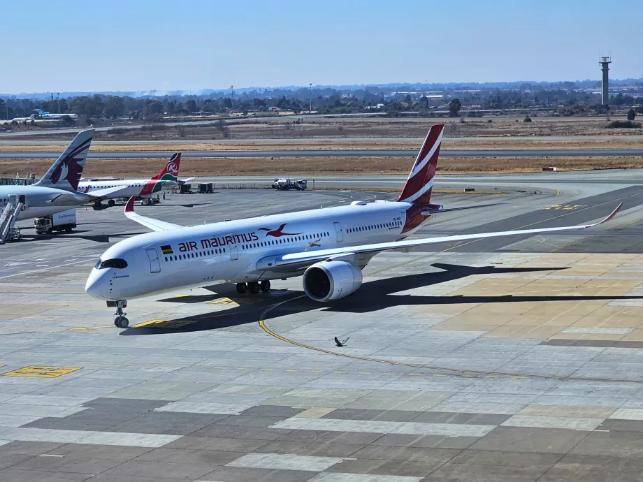 Air Mauritius, Airbus A350 a johannesburgi repülőtéren
