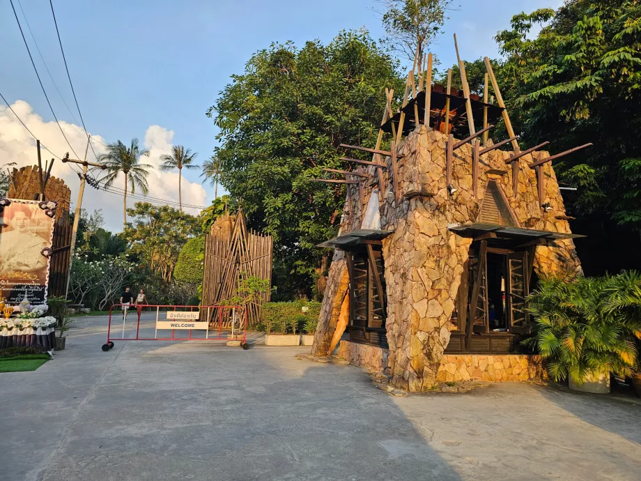 A telephely főbejárata