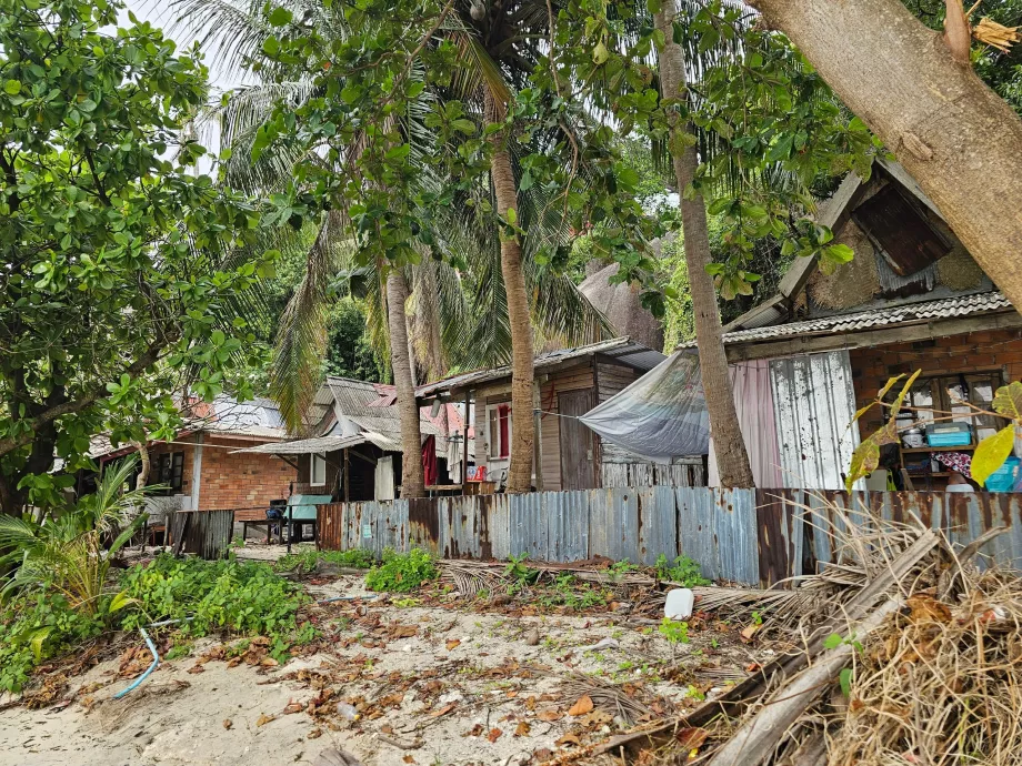 Rin Nai Beach, egy tengerparti nyomornegyed