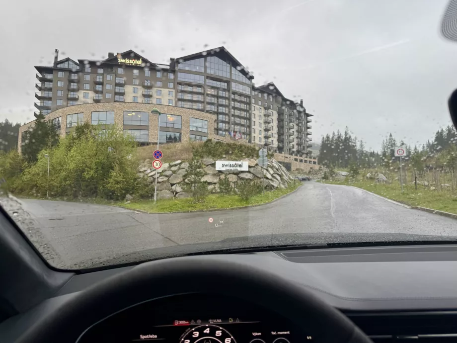 Megközelítés a Swissôtel Damian Jasna szállodához