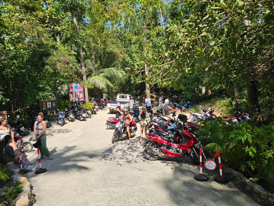 Az út a Secret Beach-re