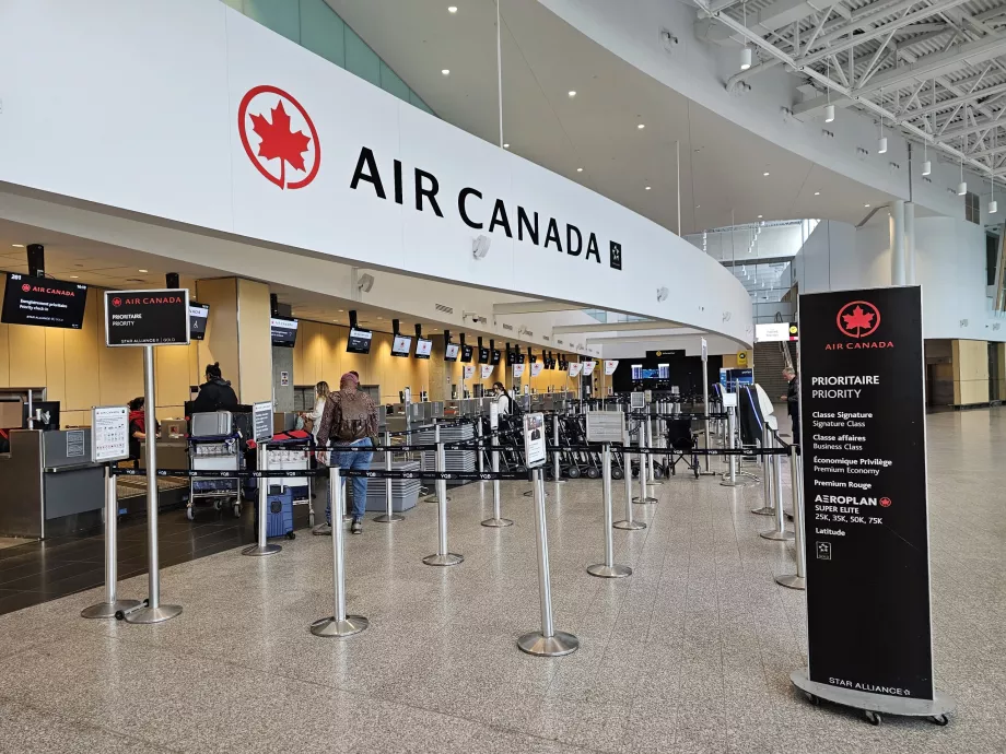 Air Canada check-in