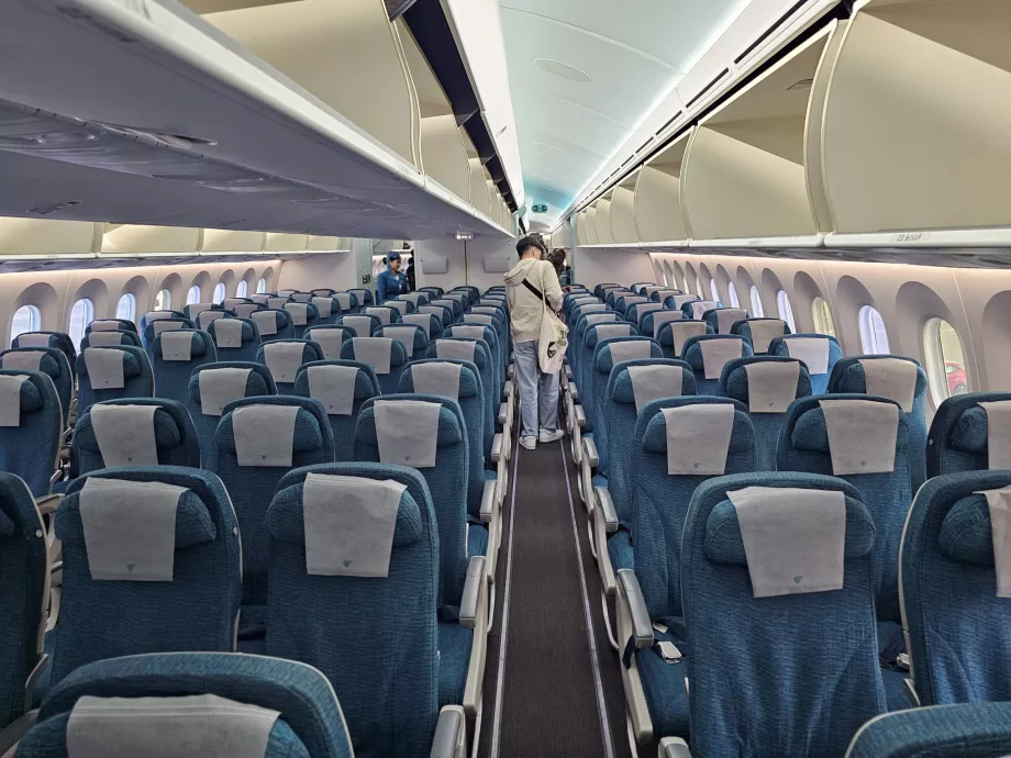 Turistakabin, Boeing 787-9