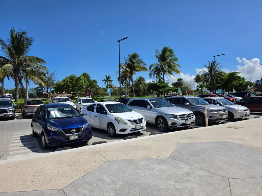 Ingyenes parkoló a Playa Langosta-nál
