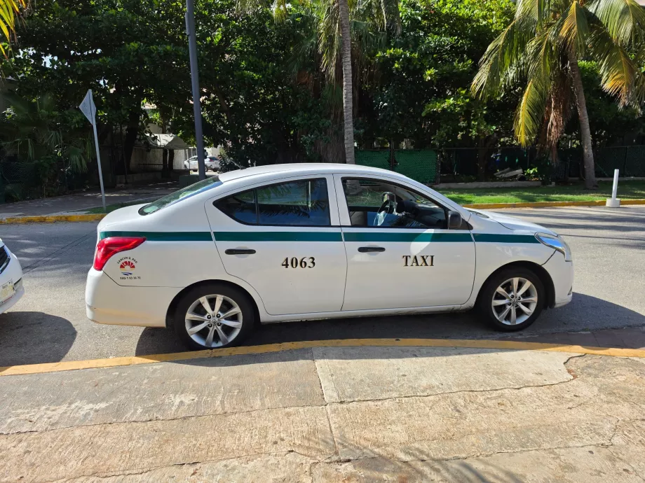 Hivatalos Cancún-i taxi