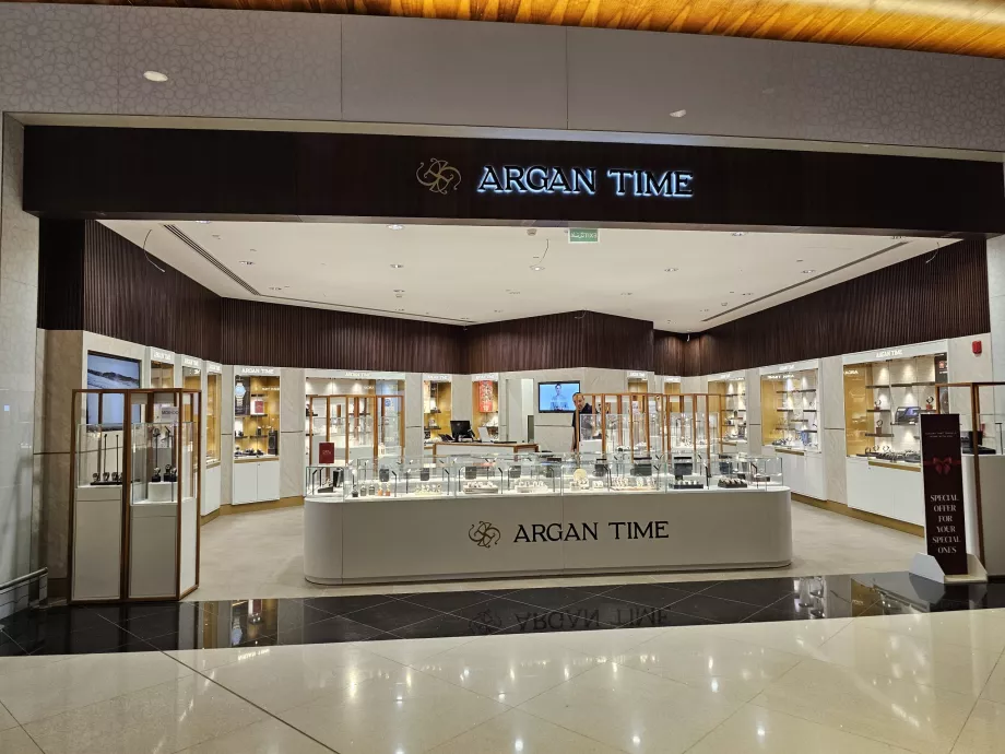 Ékszerek és órák, tranzitzóna