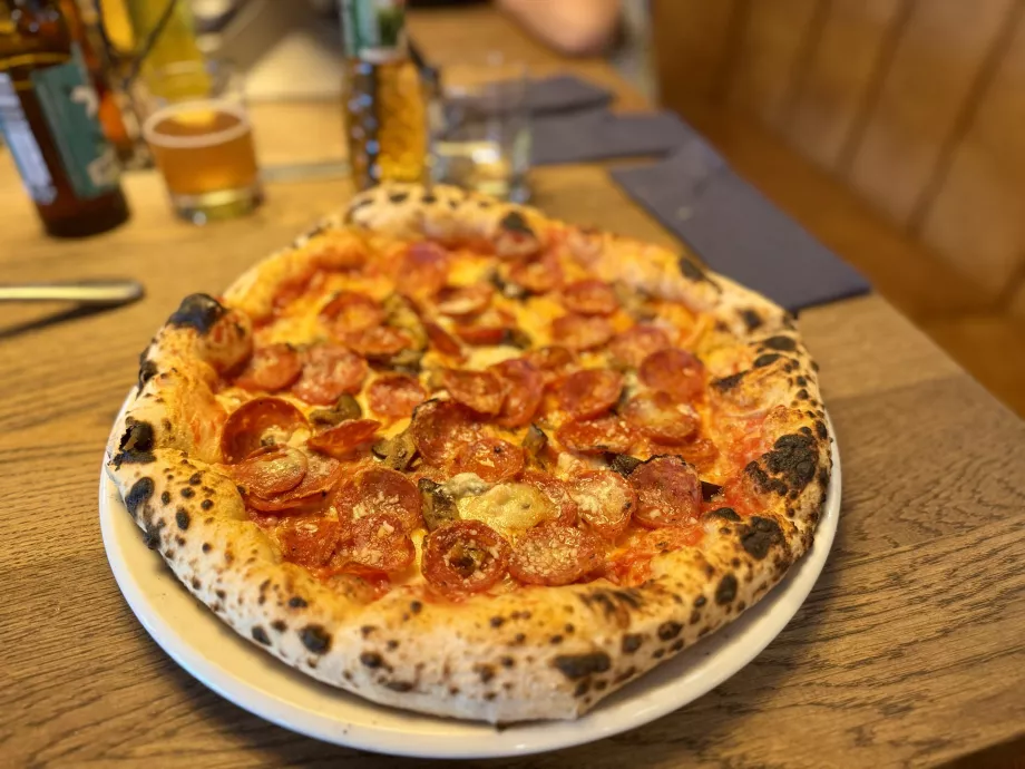 Pizza a sütőből
