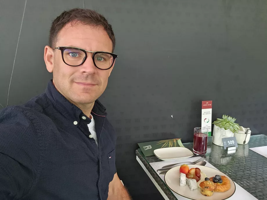 Reggeli a Rise étteremben