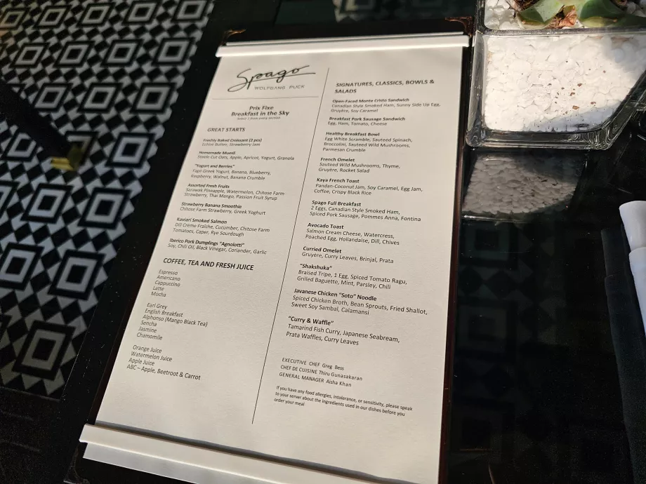 Reggeli a Spago bárban