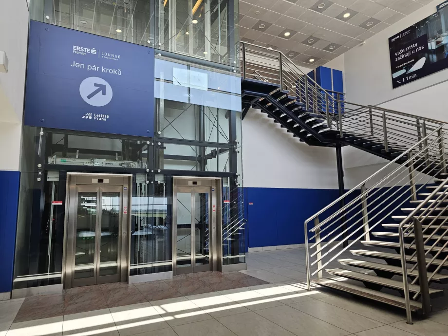 A D-gates váróterem elhelyezkedése a 2. terminálon