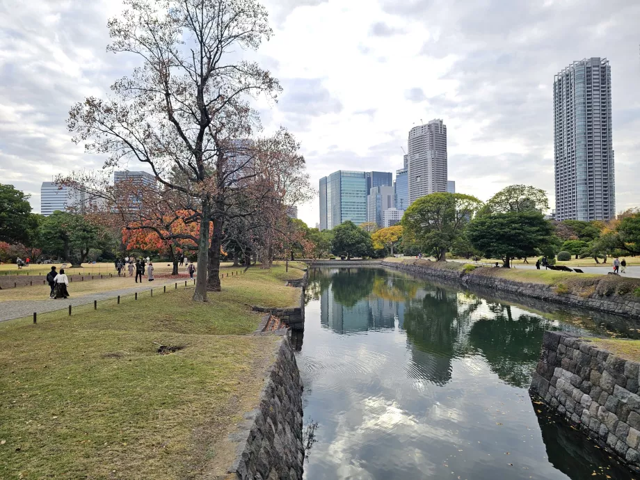 Hama-rikyu Gardens