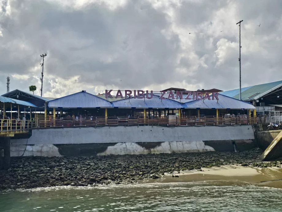 Zanzibár kikötője